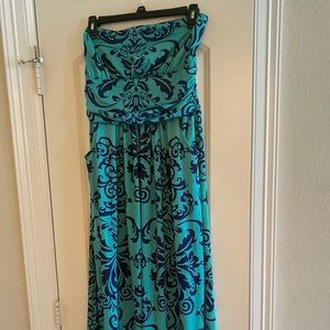 Strapless sundress with pockets!